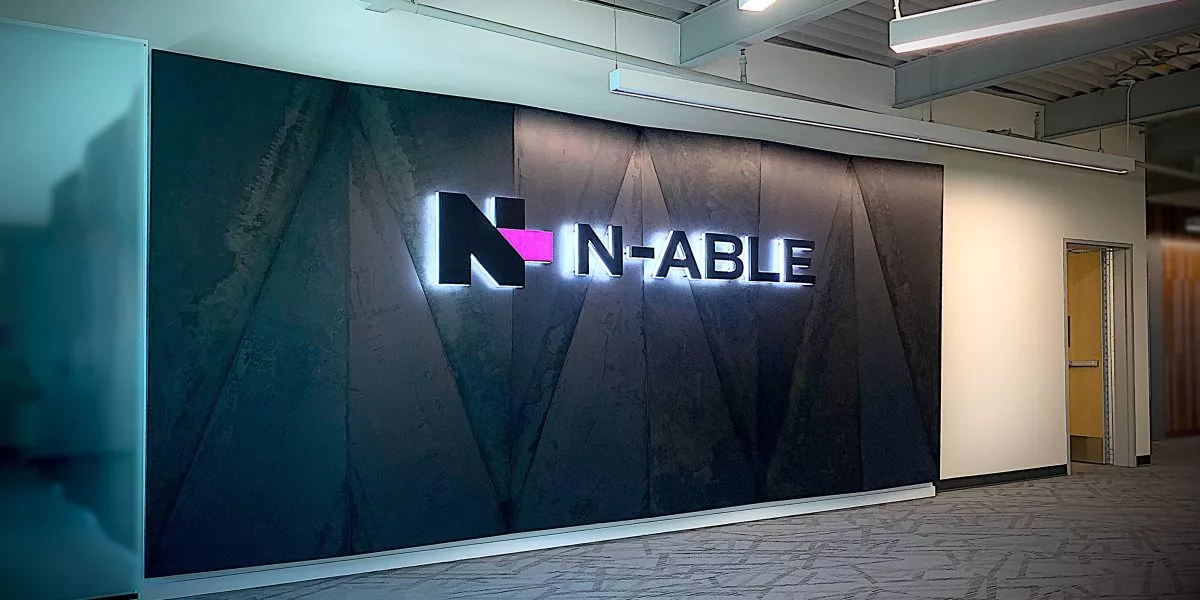 interior-logo-custom-lobby-wall-sign.jpg
