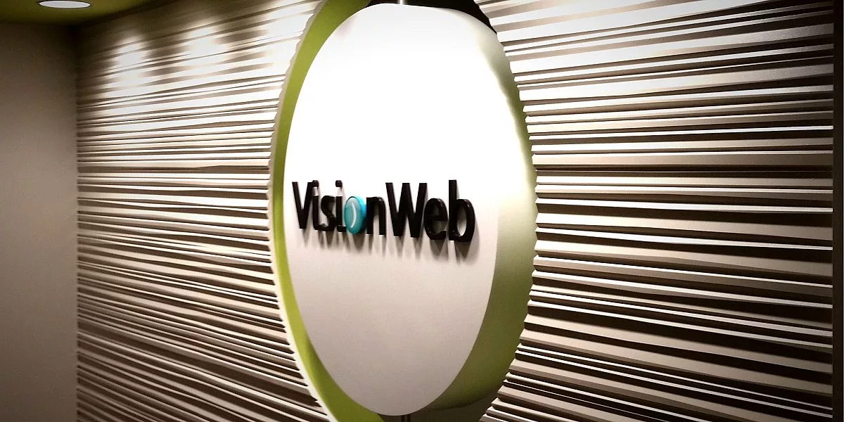 interior-specialty-signage-architectural-feature-wall-visionweb.jpg