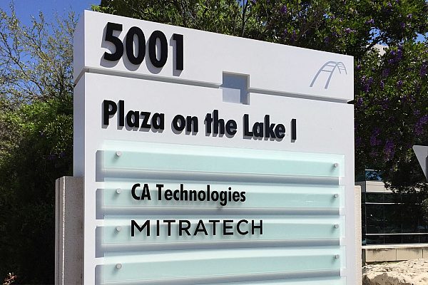 Exterior Monument Signs 71