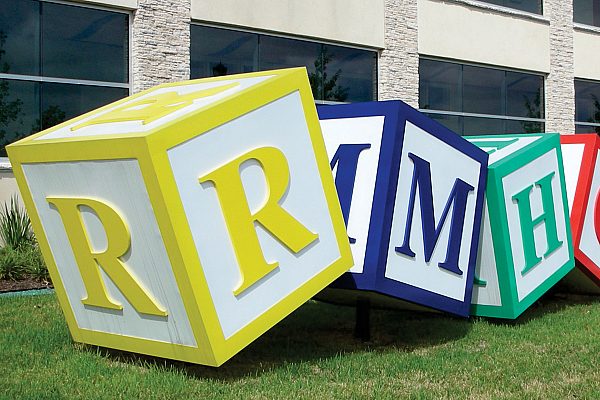 custom-sculptural-signage-branded-experiential-big.jpg